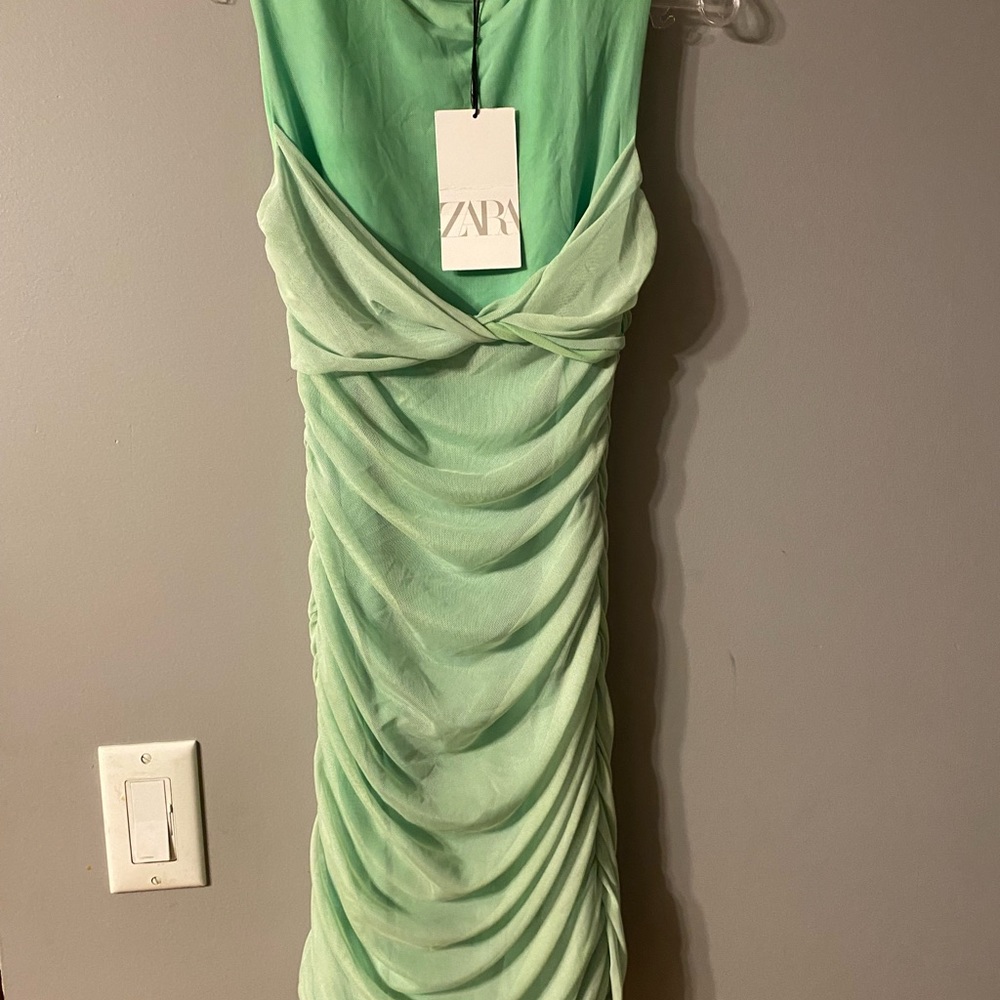 NWT Zara dress us med Green Party/cocktail mesh overlay NWT made in Romania - Picture 15 of 15